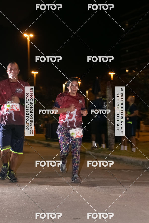 Buy your photos of the eventMarines Night Run on Fotop