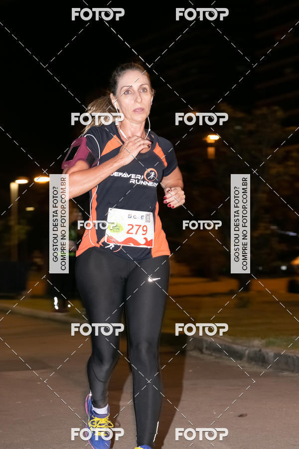 Buy your photos of the eventMarines Night Run on Fotop