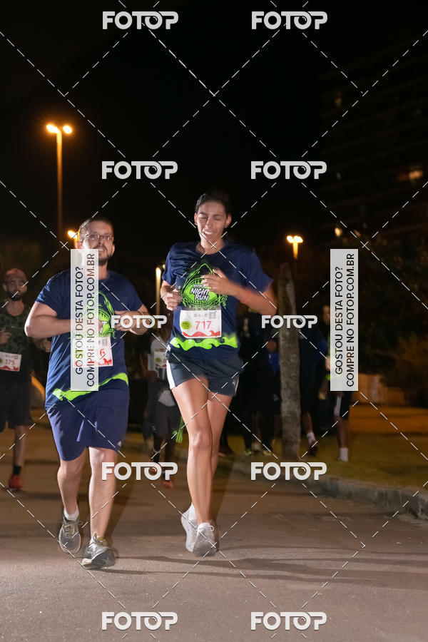Buy your photos of the eventMarines Night Run on Fotop