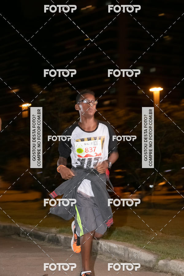 Buy your photos of the eventMarines Night Run on Fotop