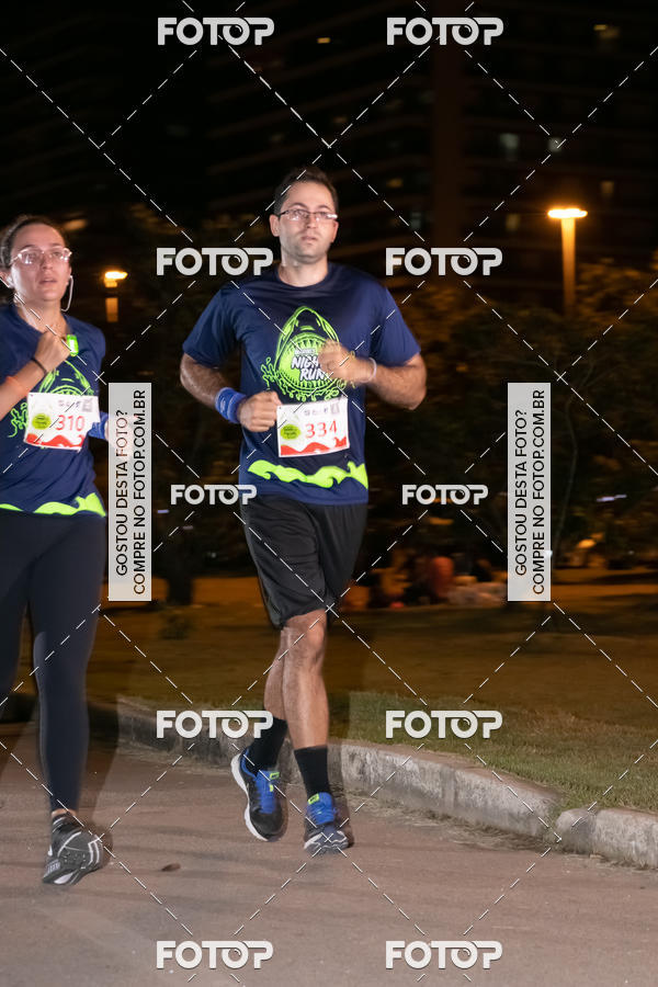 Buy your photos of the eventMarines Night Run on Fotop