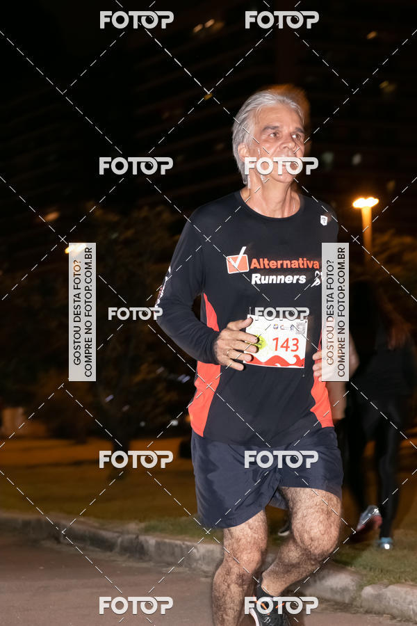 Buy your photos of the eventMarines Night Run on Fotop