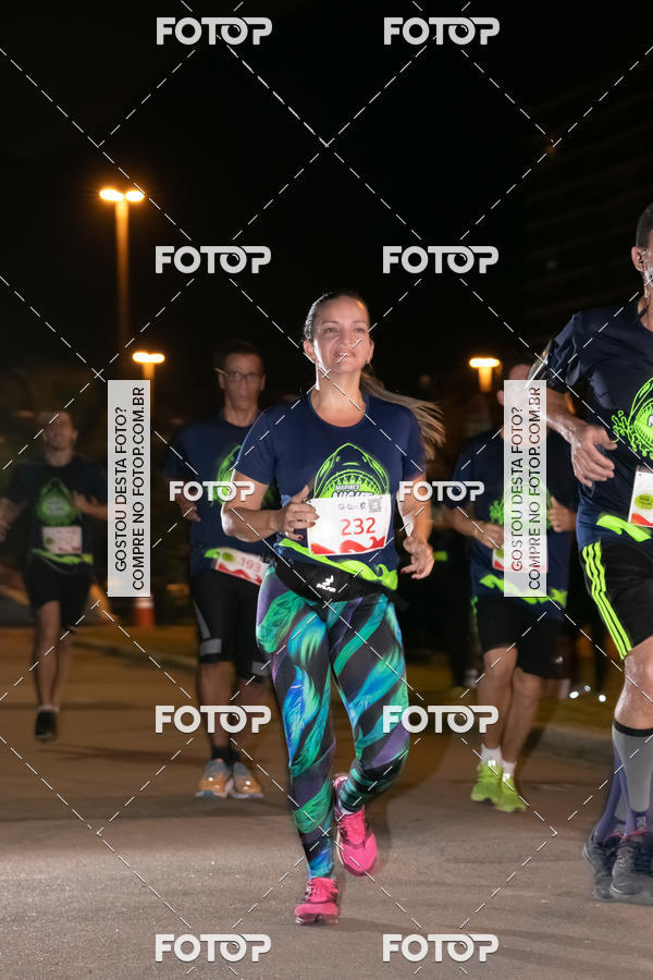 Buy your photos of the eventMarines Night Run on Fotop