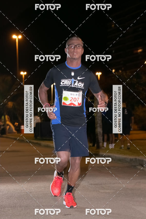 Buy your photos of the eventMarines Night Run on Fotop