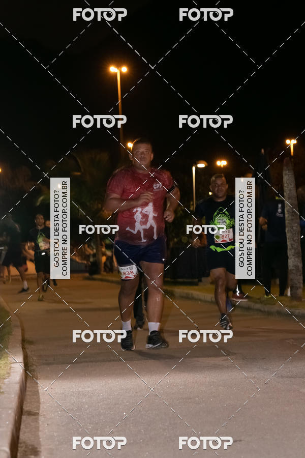 Buy your photos of the eventMarines Night Run on Fotop