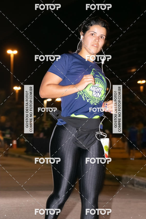 Buy your photos of the eventMarines Night Run on Fotop