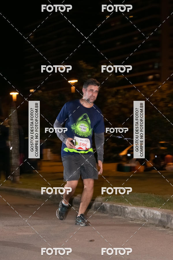 Buy your photos of the eventMarines Night Run on Fotop