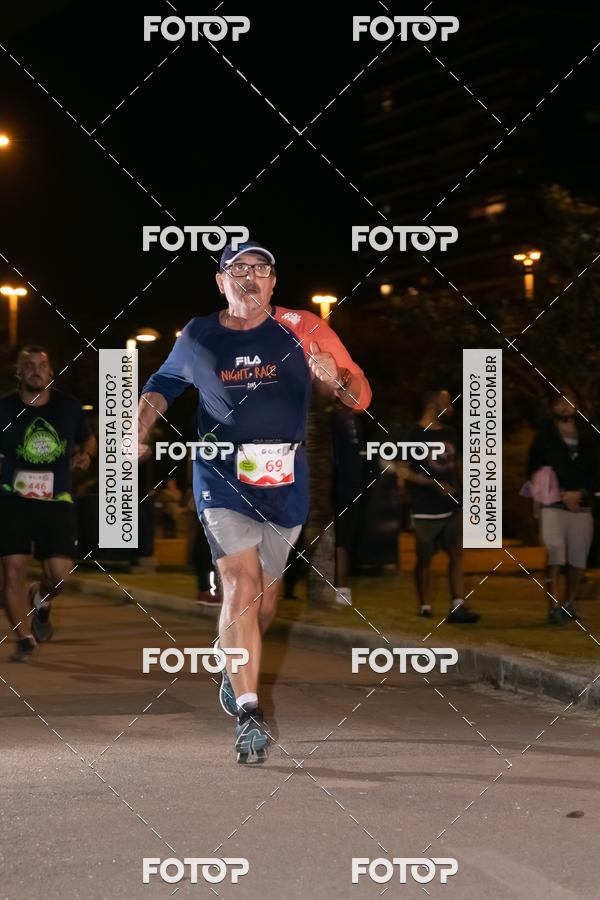 Buy your photos of the eventMarines Night Run on Fotop
