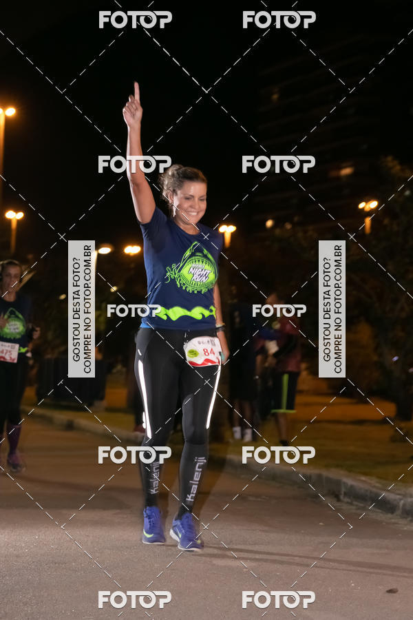 Buy your photos of the eventMarines Night Run on Fotop