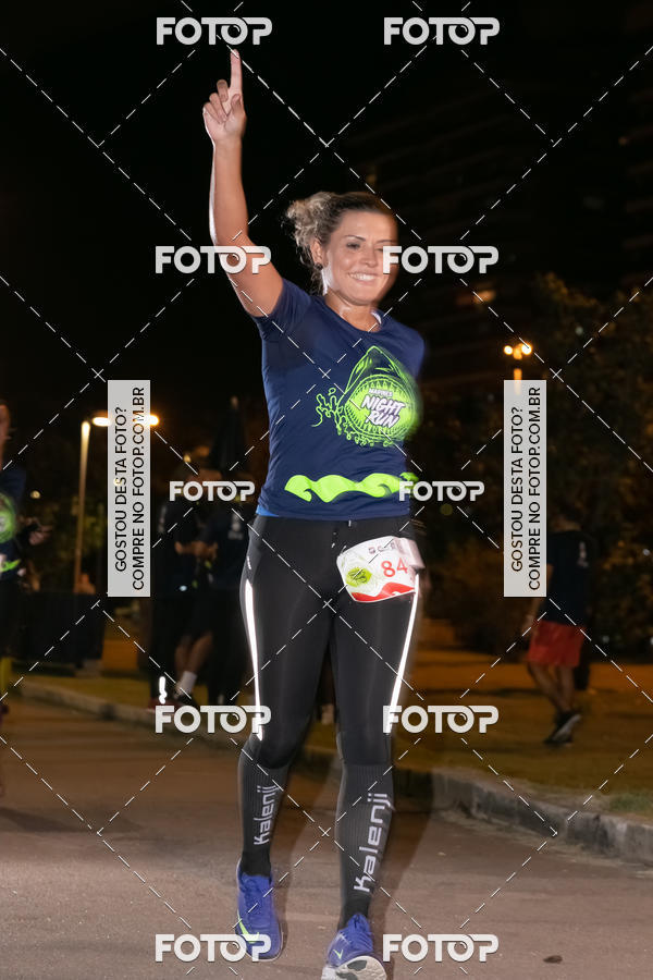 Buy your photos of the eventMarines Night Run on Fotop