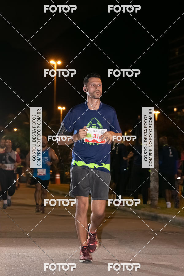 Buy your photos of the eventMarines Night Run on Fotop