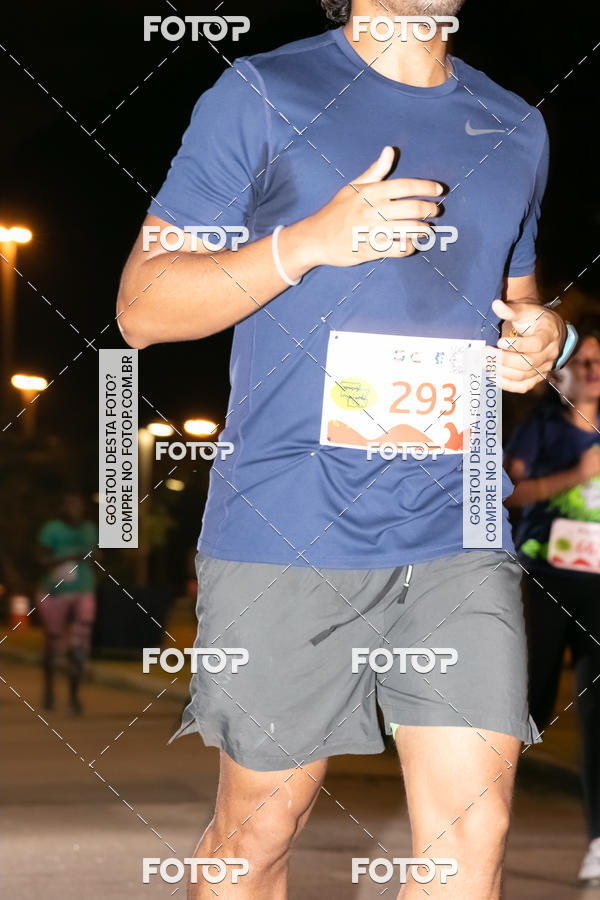 Buy your photos of the eventMarines Night Run on Fotop