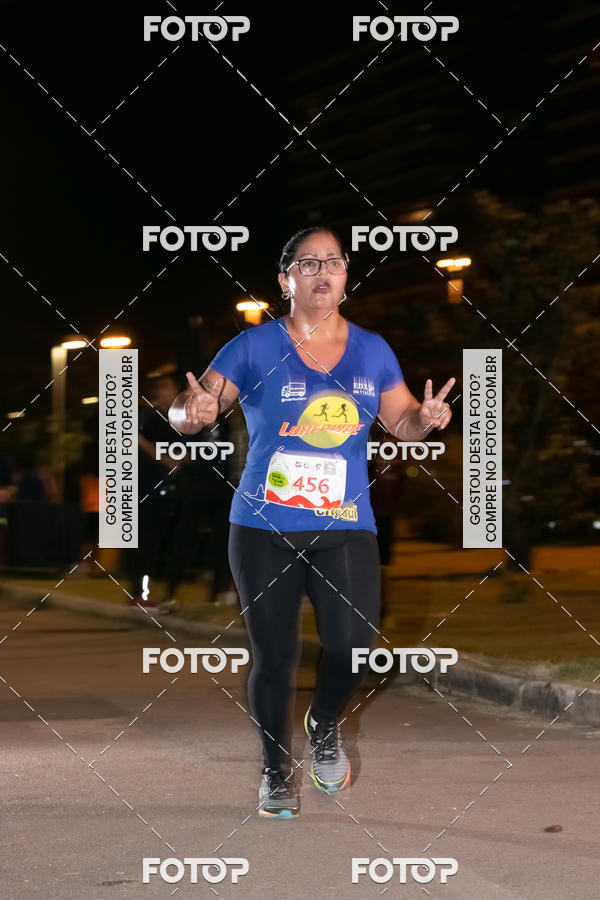 Buy your photos of the eventMarines Night Run on Fotop