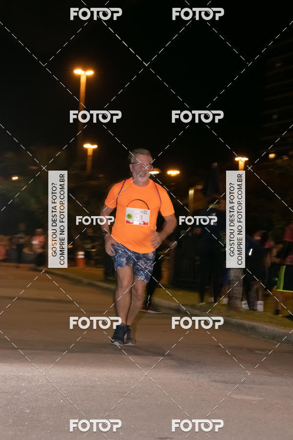 Buy your photos of the eventMarines Night Run on Fotop