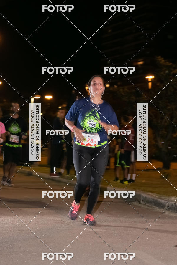 Buy your photos of the eventMarines Night Run on Fotop