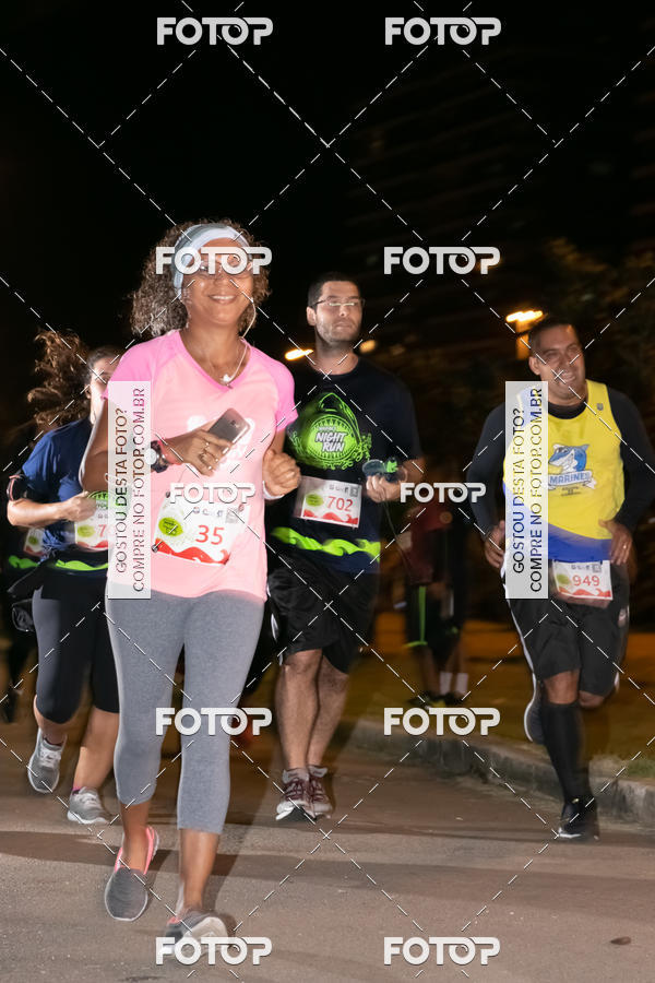 Buy your photos of the eventMarines Night Run on Fotop