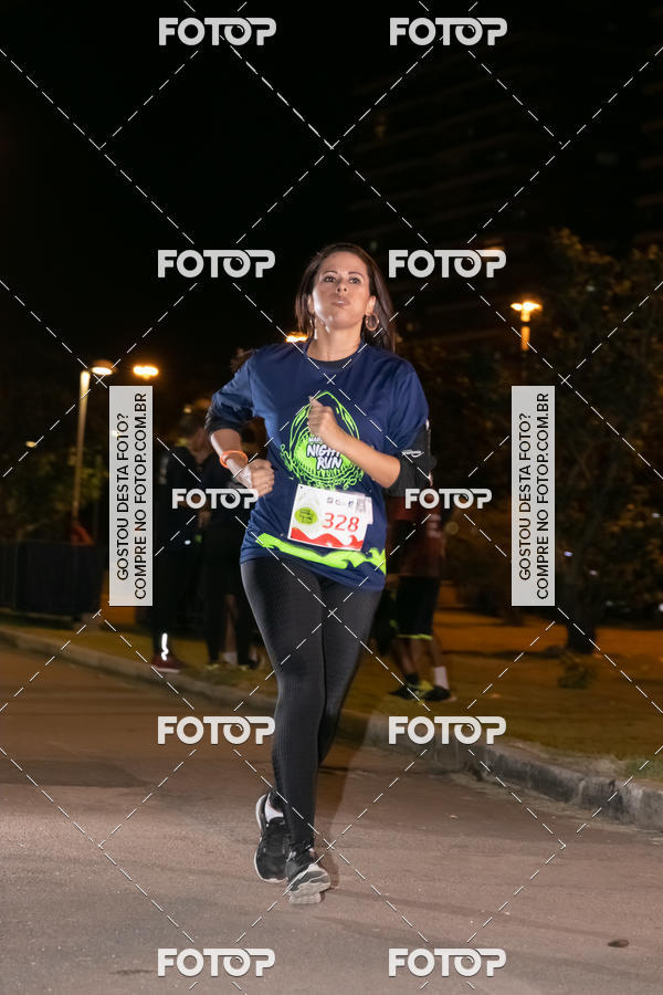 Buy your photos of the eventMarines Night Run on Fotop