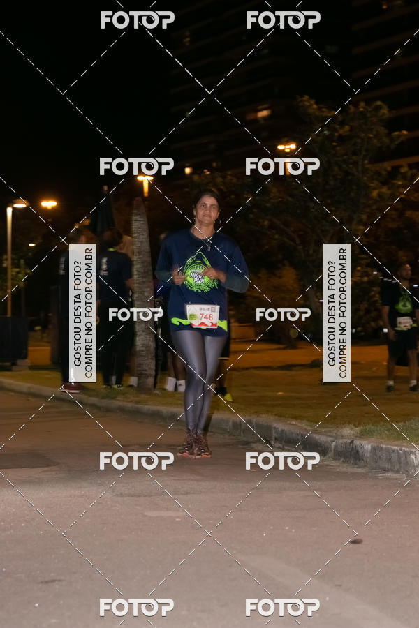 Buy your photos of the eventMarines Night Run on Fotop