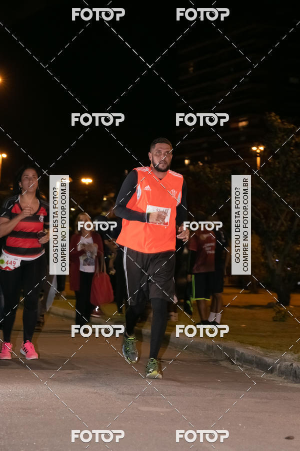 Buy your photos of the eventMarines Night Run on Fotop