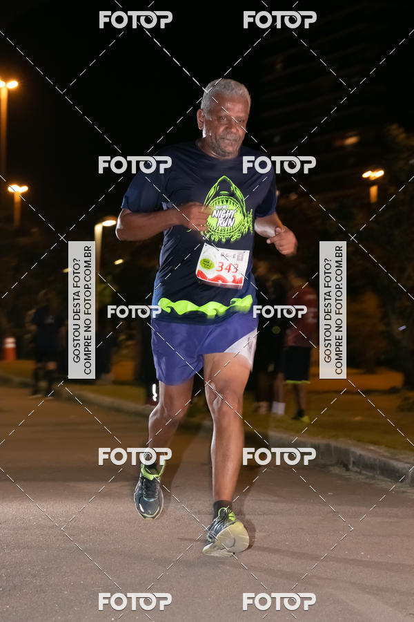 Buy your photos of the eventMarines Night Run on Fotop