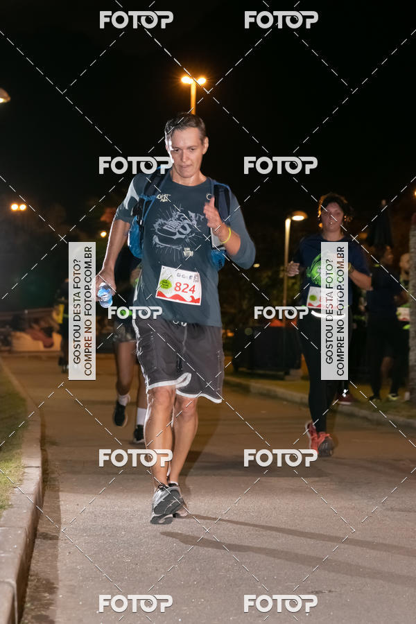 Buy your photos of the eventMarines Night Run on Fotop