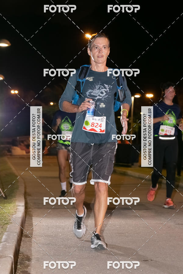 Buy your photos of the eventMarines Night Run on Fotop
