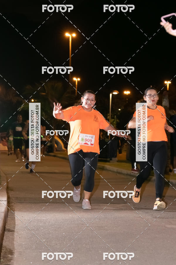 Buy your photos of the eventMarines Night Run on Fotop