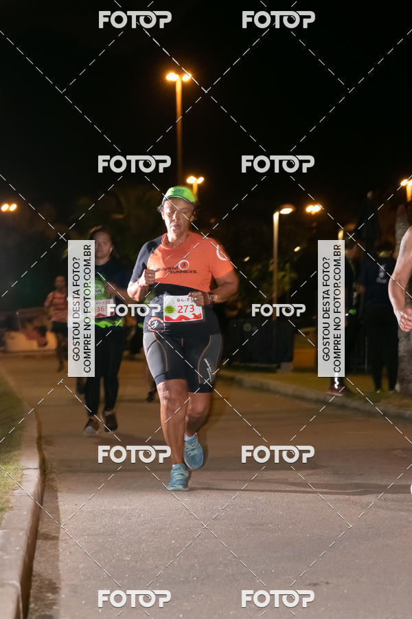 Buy your photos of the eventMarines Night Run on Fotop