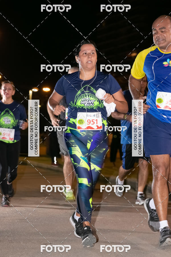 Buy your photos of the eventMarines Night Run on Fotop