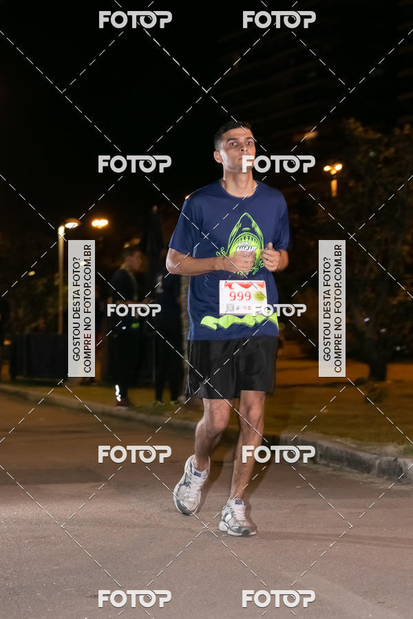 Buy your photos of the eventMarines Night Run on Fotop
