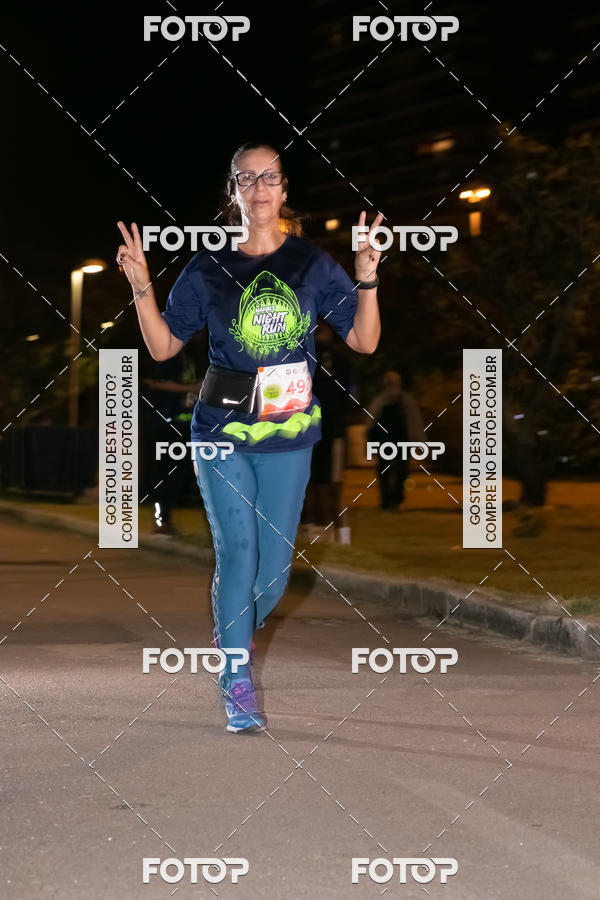 Buy your photos of the eventMarines Night Run on Fotop