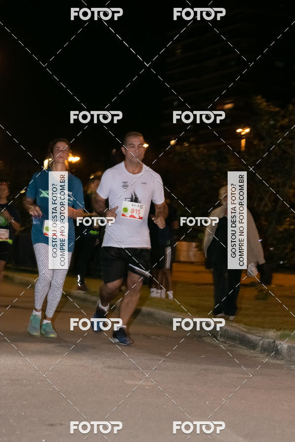 Buy your photos of the eventMarines Night Run on Fotop