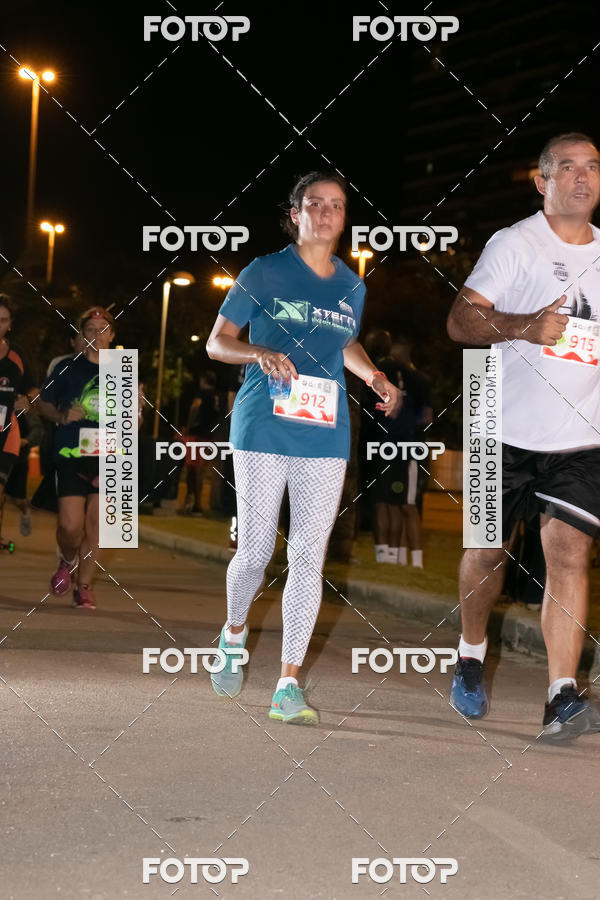 Buy your photos of the eventMarines Night Run on Fotop