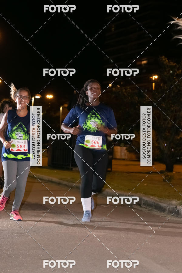 Buy your photos of the eventMarines Night Run on Fotop