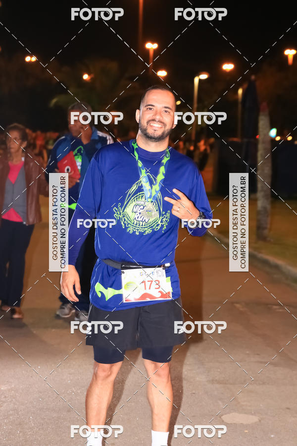 Buy your photos of the eventMarines Night Run on Fotop