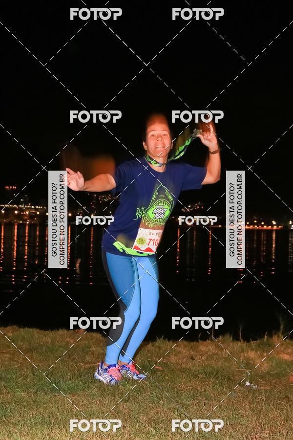 Buy your photos of the eventMarines Night Run on Fotop