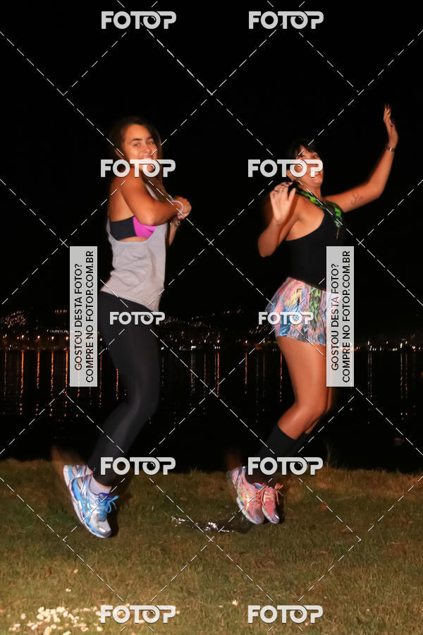 Buy your photos of the eventMarines Night Run on Fotop