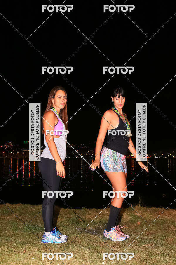 Buy your photos of the eventMarines Night Run on Fotop
