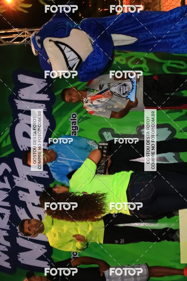 Buy your photos of the eventMarines Night Run on Fotop