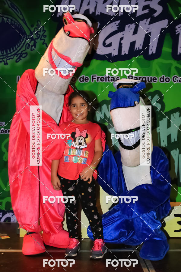 Buy your photos of the eventMarines Night Run on Fotop