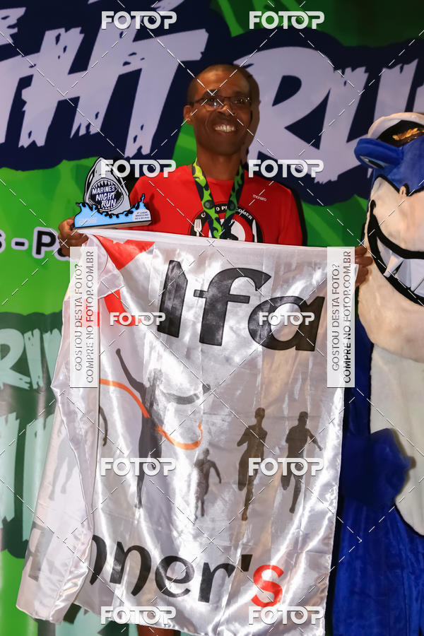 Buy your photos of the eventMarines Night Run on Fotop