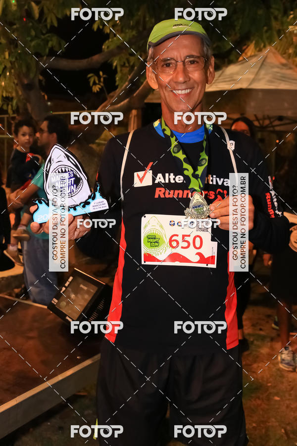 Buy your photos of the eventMarines Night Run on Fotop
