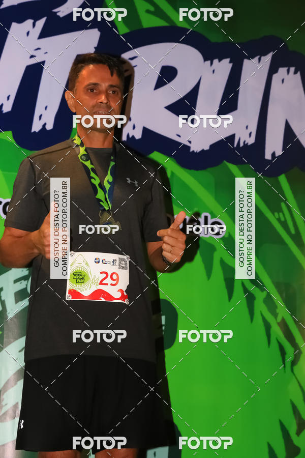 Buy your photos of the eventMarines Night Run on Fotop