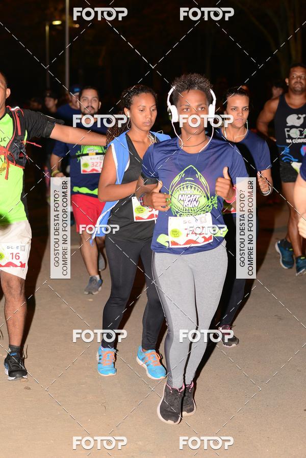 Buy your photos of the eventMarines Night Run on Fotop