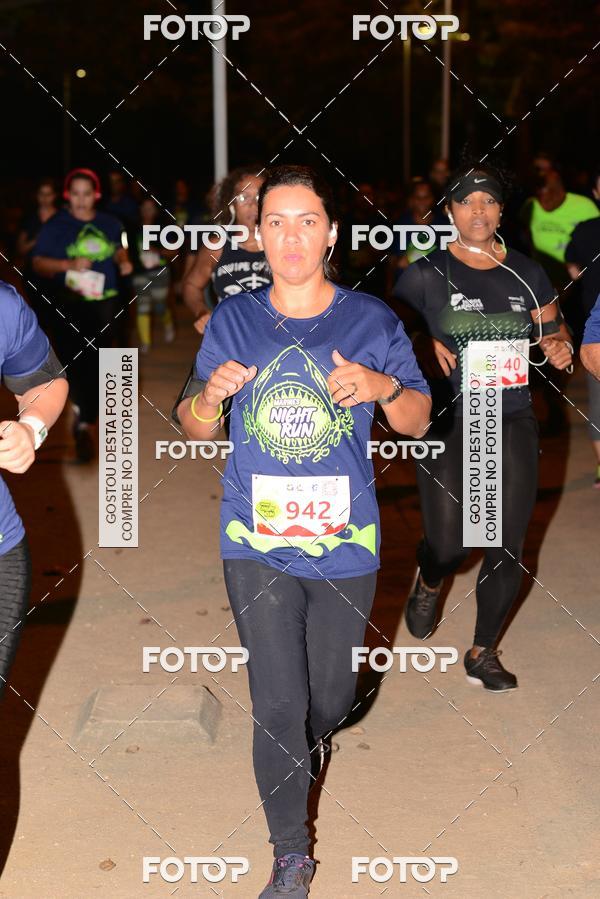 Buy your photos of the eventMarines Night Run on Fotop