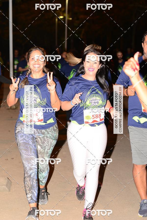 Buy your photos of the eventMarines Night Run on Fotop