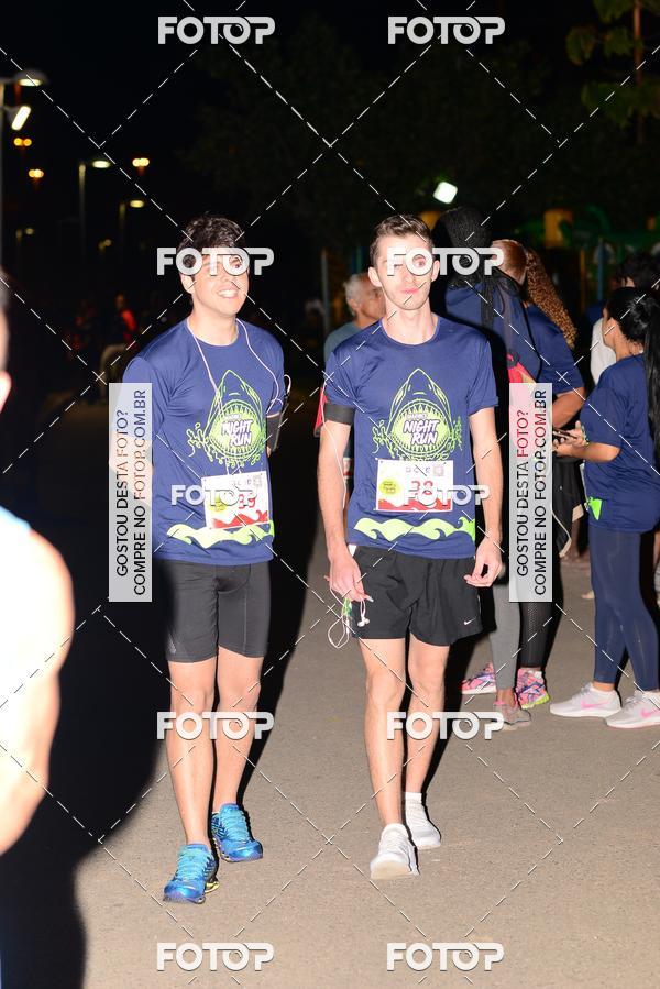 Buy your photos of the eventMarines Night Run on Fotop