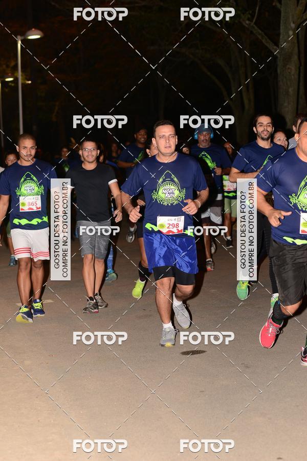 Buy your photos of the eventMarines Night Run on Fotop