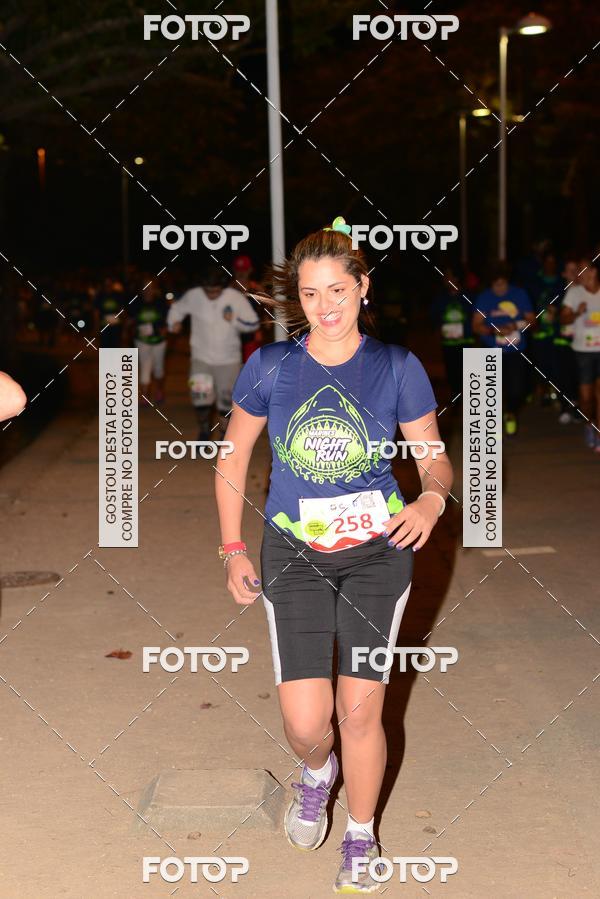 Buy your photos of the eventMarines Night Run on Fotop