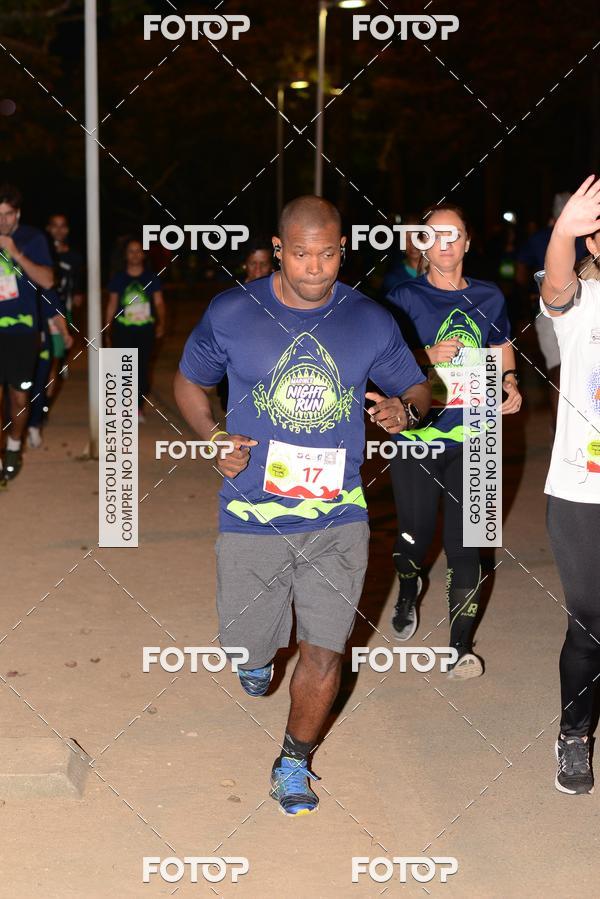 Buy your photos of the eventMarines Night Run on Fotop